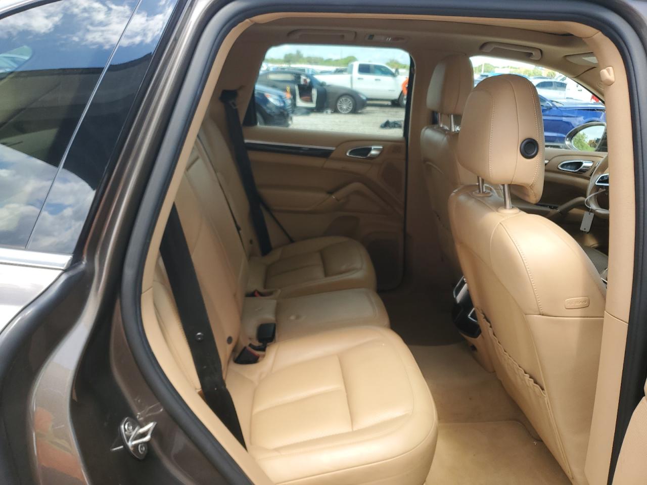 2016 Porsche Cayenne VIN: WP1AA2A22GKA11334 Lot: 55961845