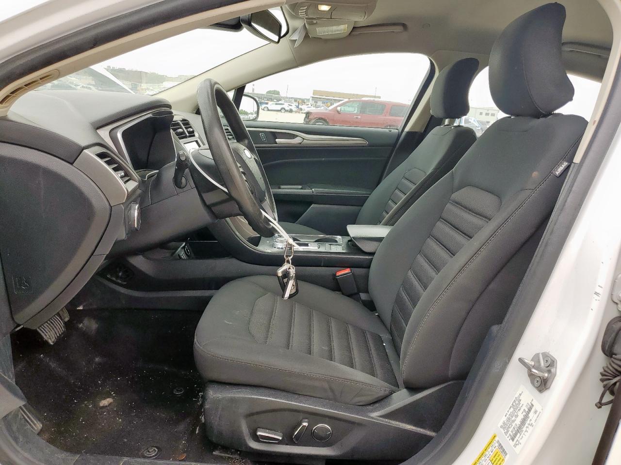 2019 Ford Fusion Se VIN: 3FA6P0LU0KR124783 Lot: 55083355