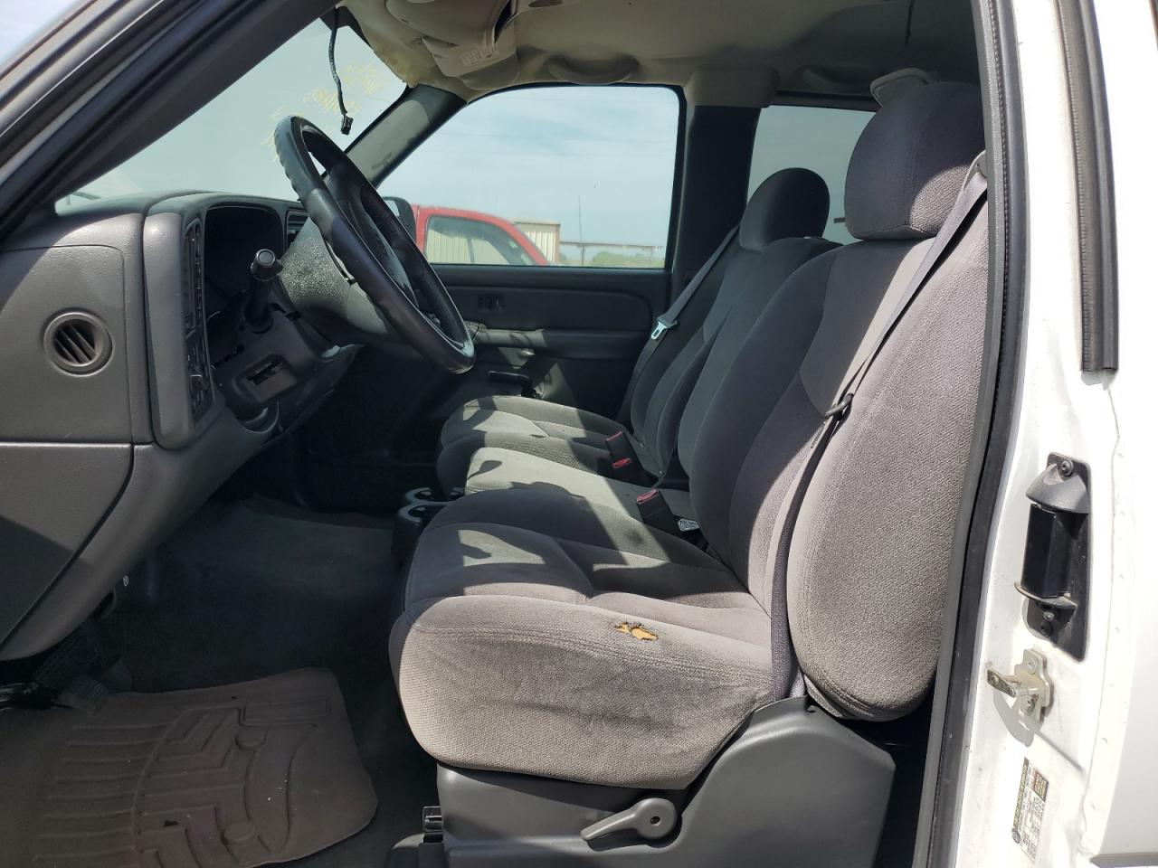 2004 GMC New Sierra K1500 VIN: 1GTEK19T94E262501 Lot: 57062015