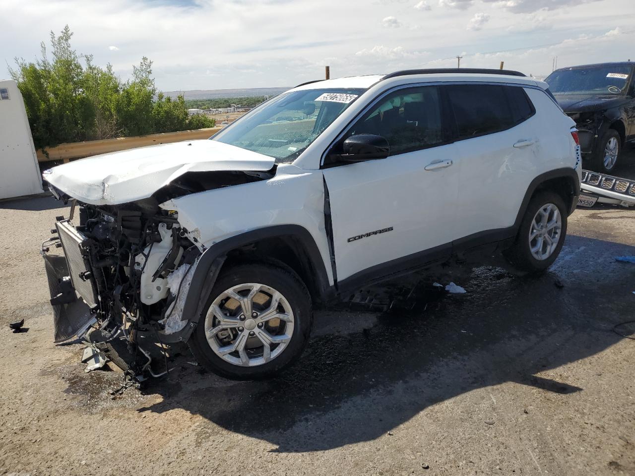 2024 Jeep Compass Latitude for Sale in Albuquerque, NM - Front End