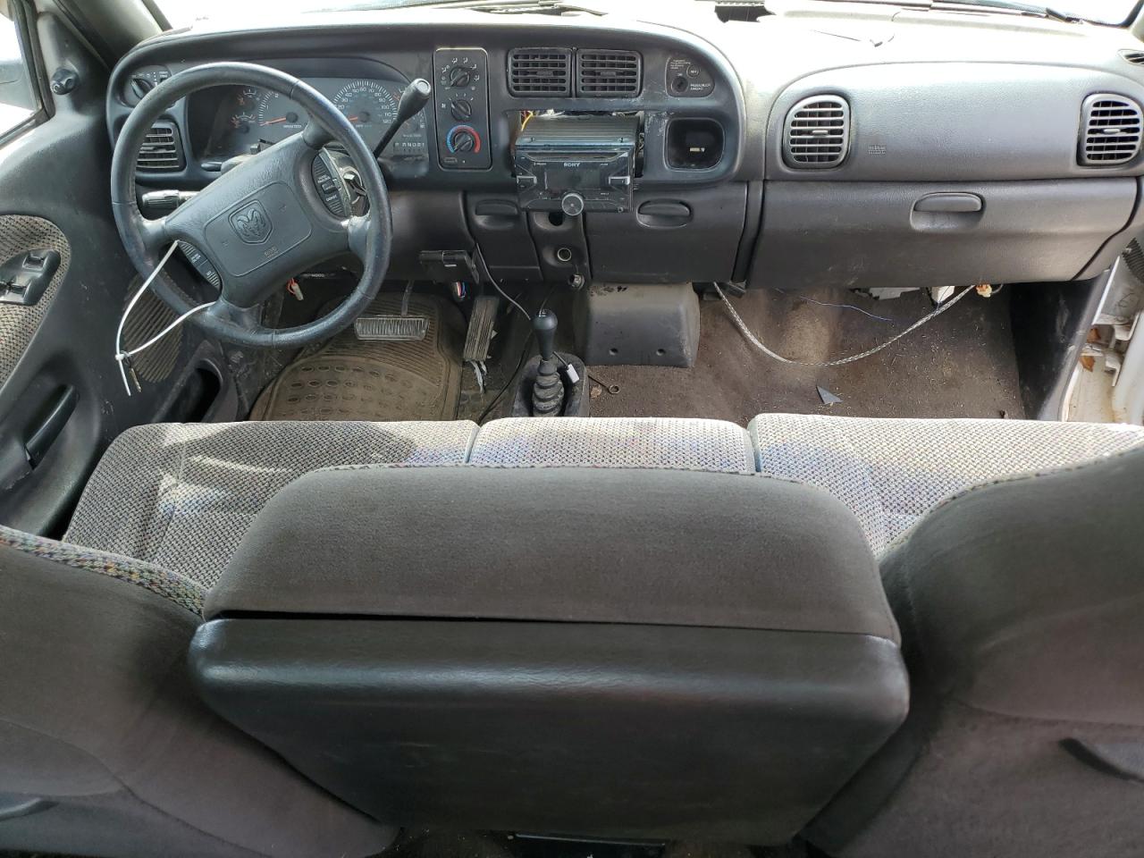 2000 Dodge Ram 1500 VIN: 1B7HF13Z3YJ176192 Lot: 58365135
