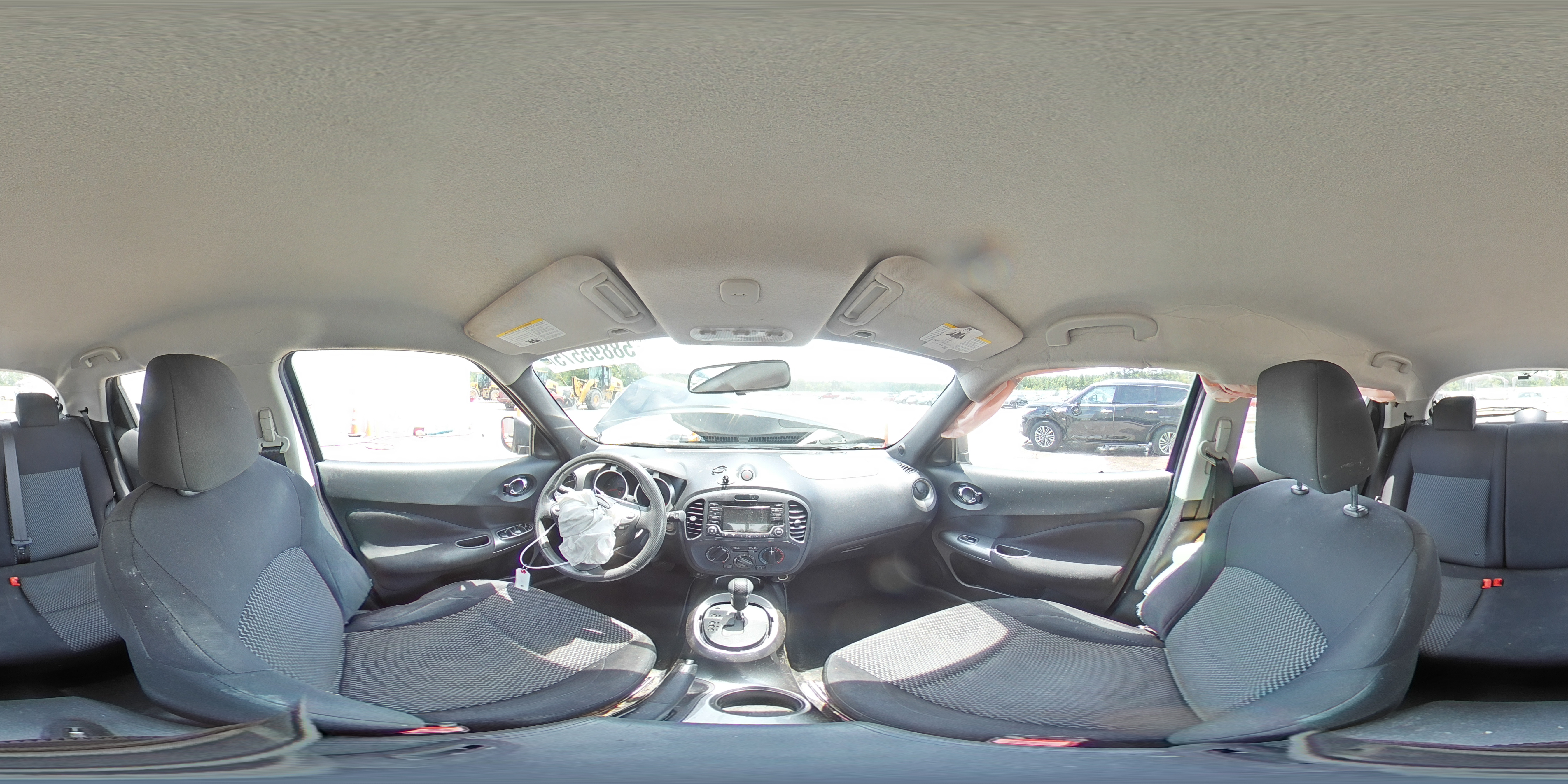 2017 Nissan Juke S VIN: JN8AF5MR2HT704319 Lot: 58895575