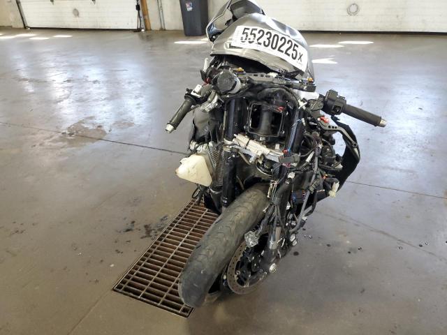 2016 YAMAHA YZFR1   