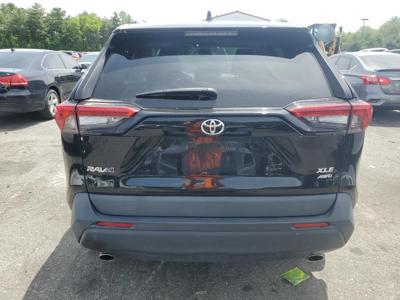 2021 Toyota Rav4 Xle VIN: 2T3P1RFV9MC178723 Lot: 58470625