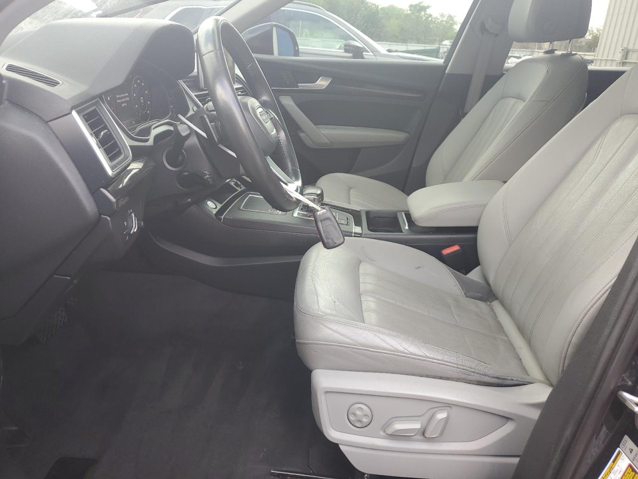 2018 Audi Q5 Premium VIN: WA1ANAFYXJ2062370 Lot: 56679315