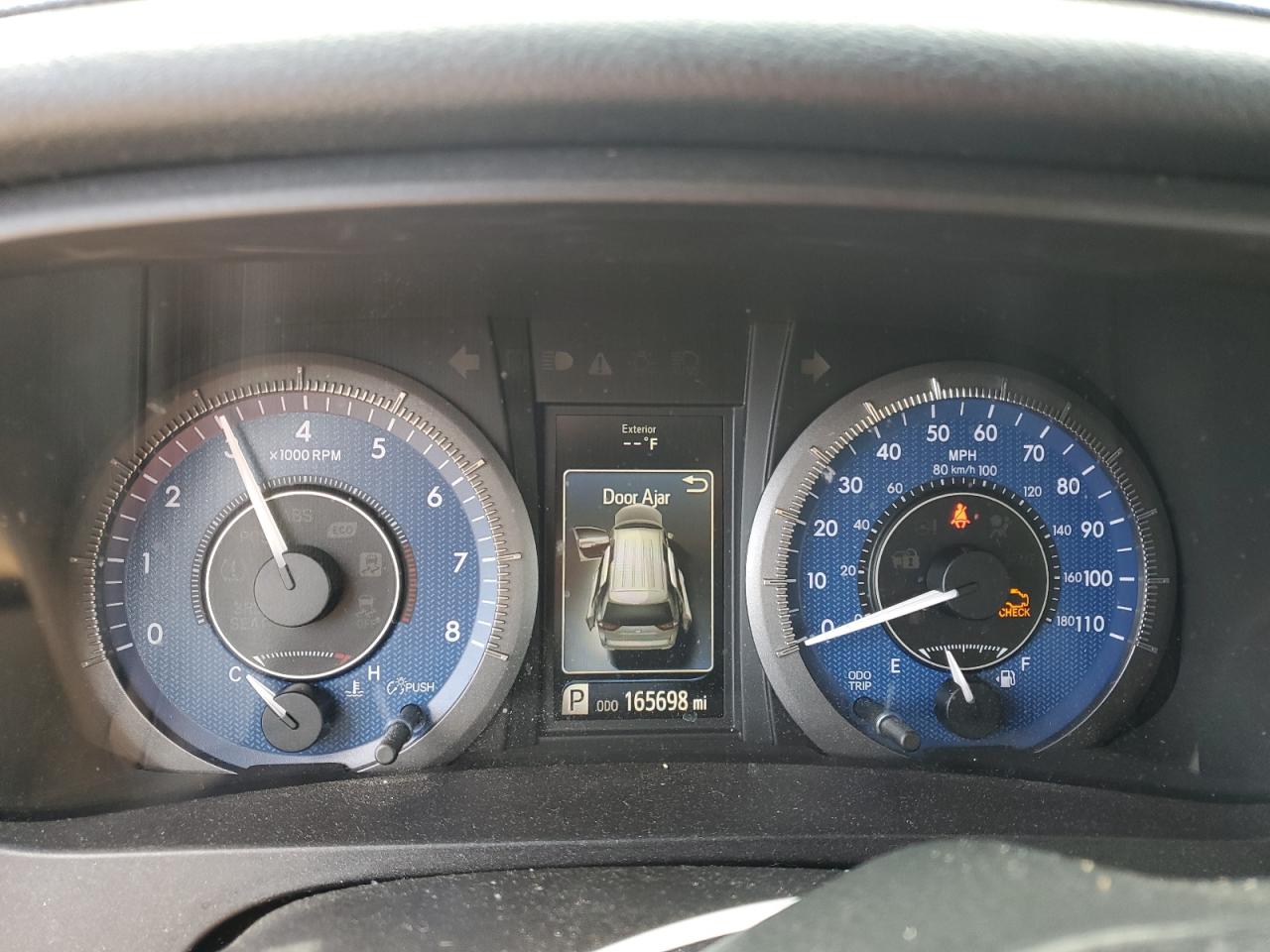 2016 Toyota Sienna Xle VIN: 5TDYK3DC7GS741384 Lot: 57575045