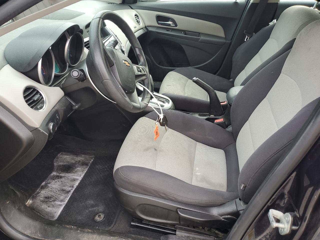 2015 Chevrolet Cruze Ls VIN: 1G1PA5SG0F7229841 Lot: 57770835