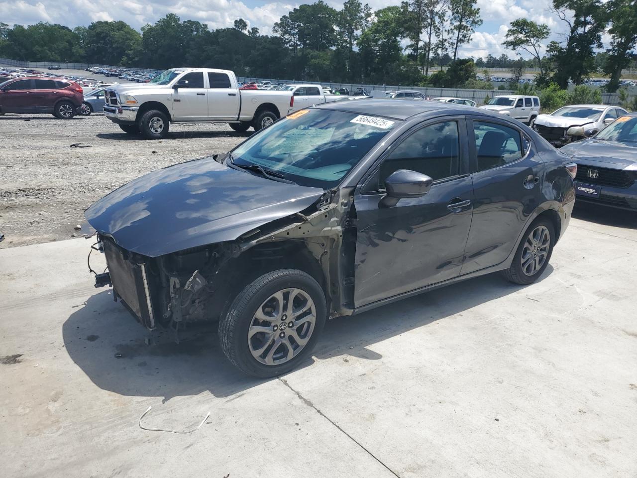 2019 Toyota Yaris L for Sale in Byron, GA - Front End