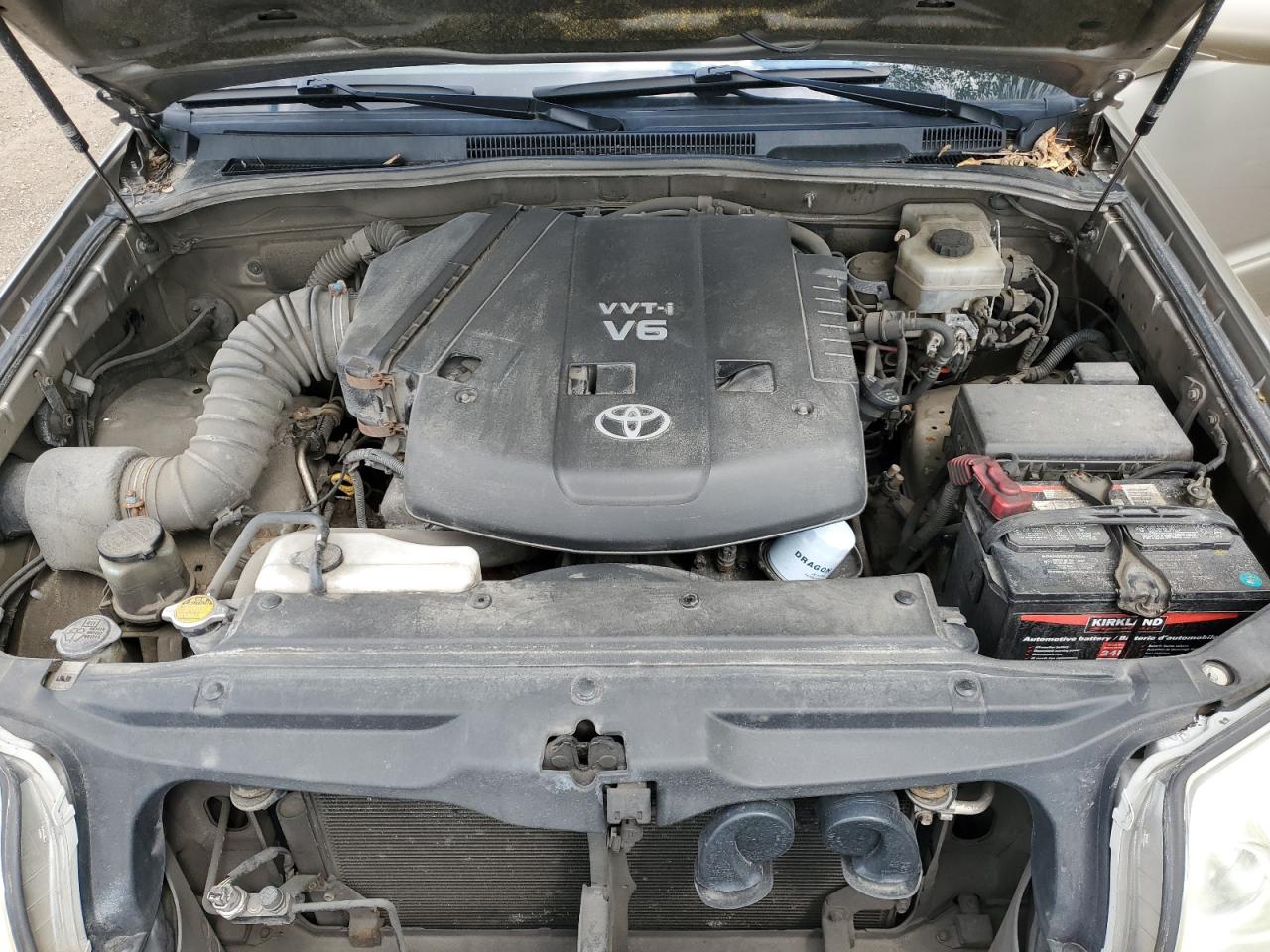 2004 Toyota 4Runner Limited VIN: JTEBU17RX40047772 Lot: 57260625