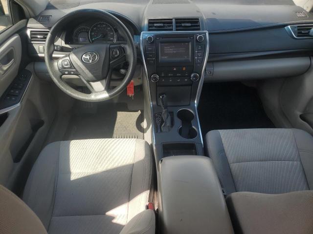 Седаны TOYOTA CAMRY 2015 Серебристый