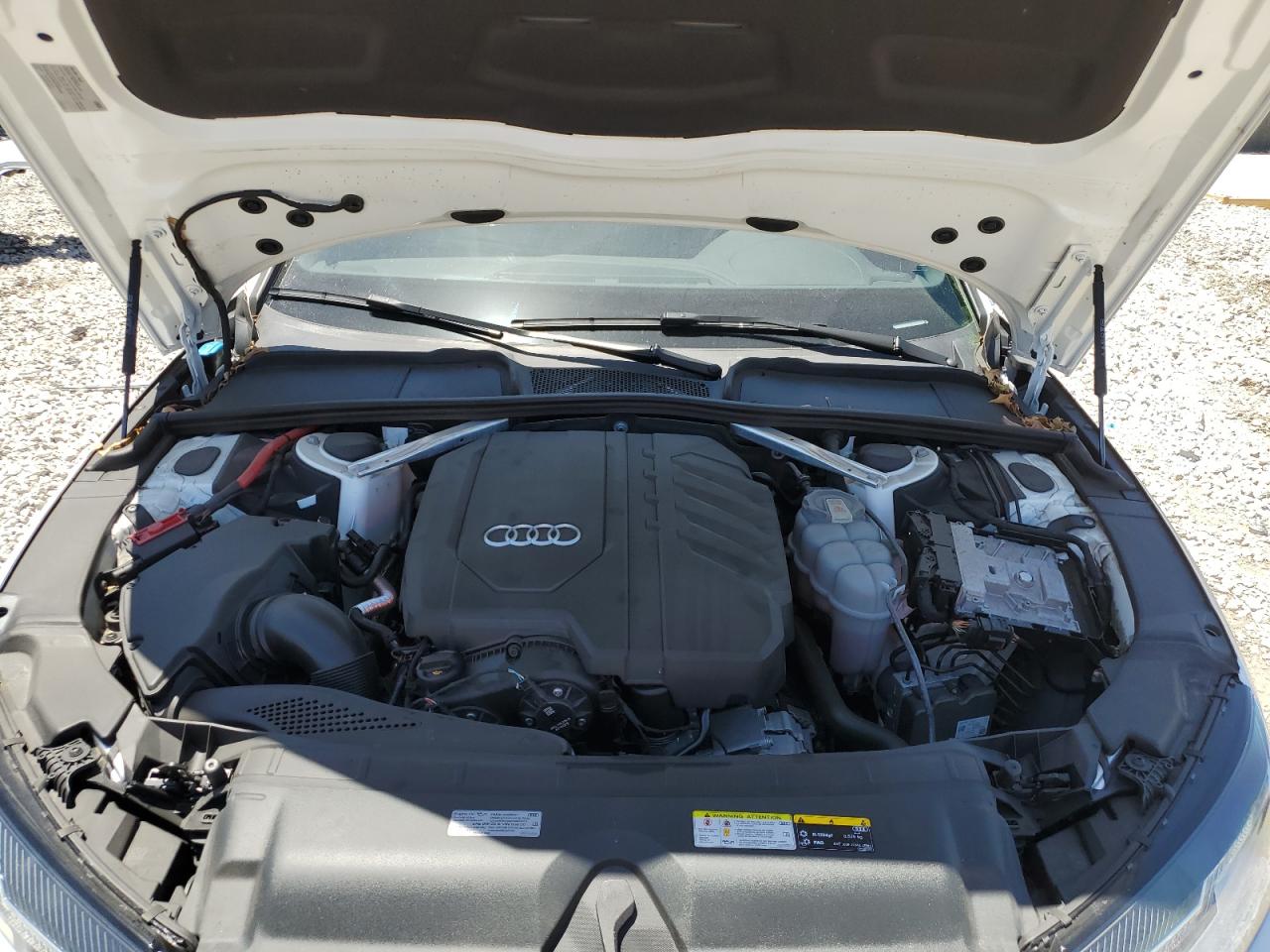 2021 Audi A4 Premium 45 VIN: WAUDAAF42MA060048 Lot: 57024085