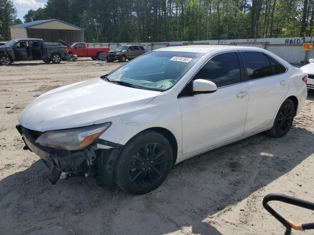  TOYOTA CAMRY 2017 Biały
