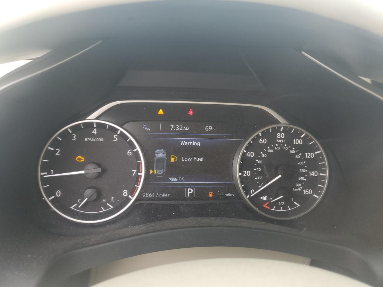 2018 Nissan Murano - Image 9