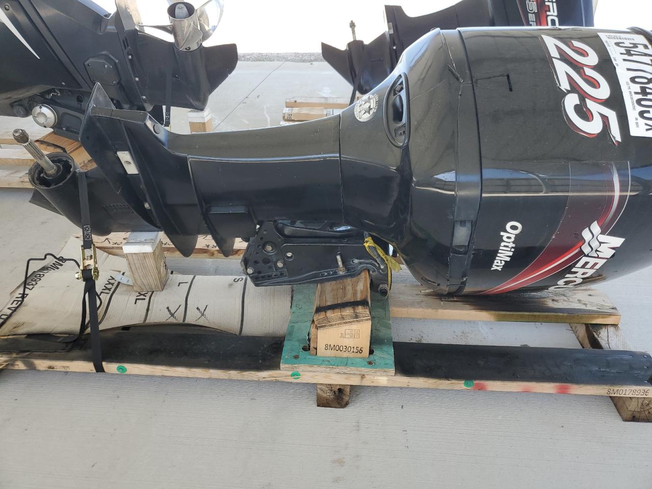 2004 Mercury Boat Motor VIN: 0T995017 Lot: 54778485