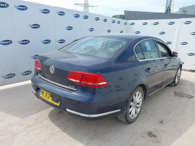 2012 VOLKSWAGEN PASSAT SE