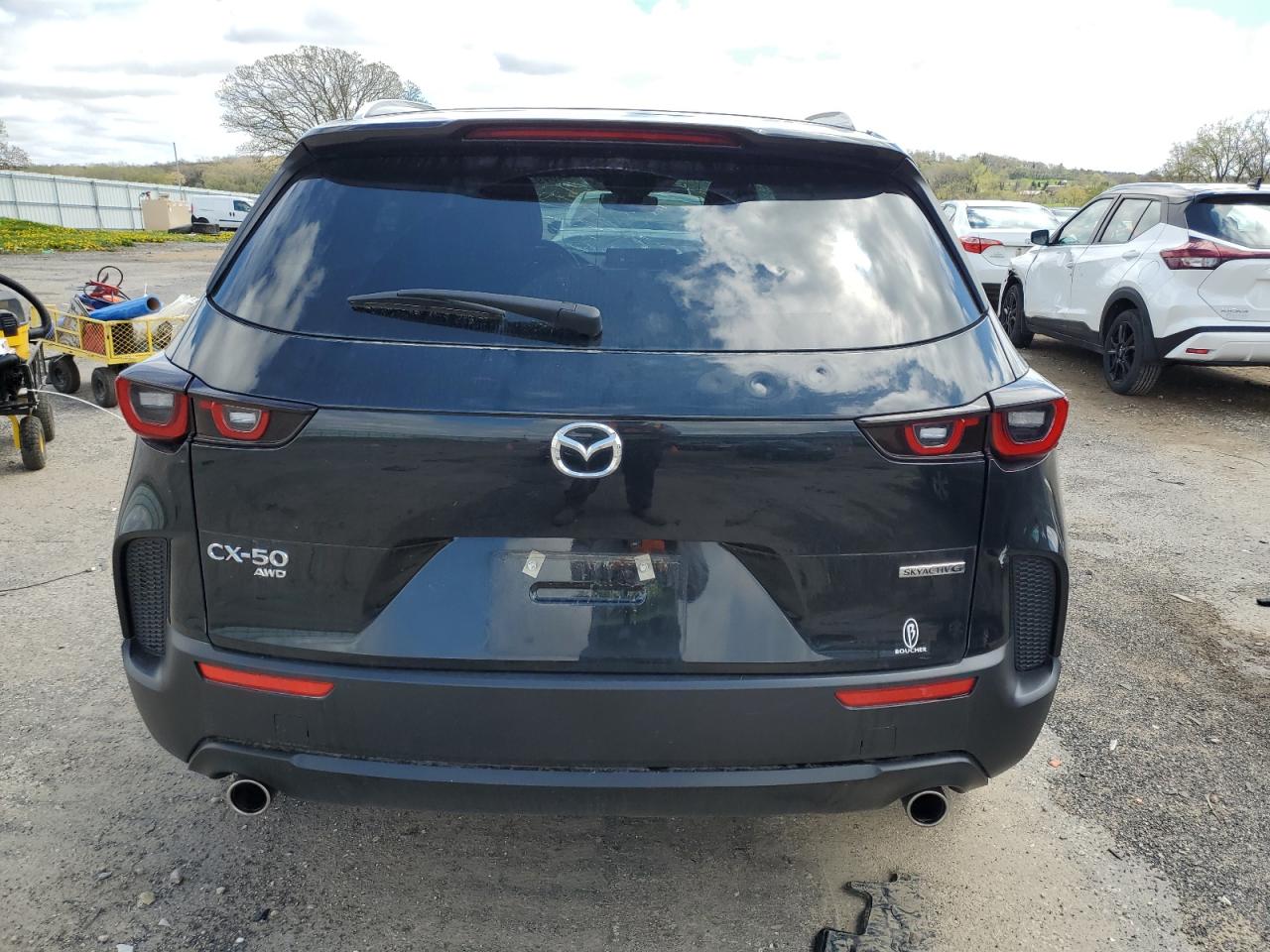 2024 Mazda Cx-50 Preferred VIN: 7MMVABBM9RN216895 Lot: 54619495