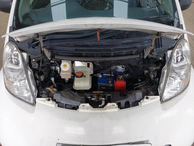 2012 PEUGEOT ION