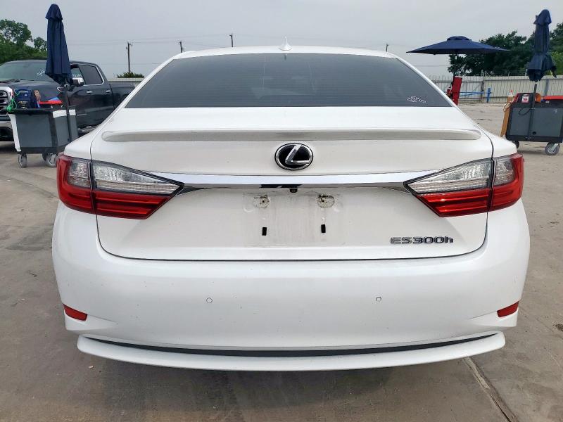  LEXUS ES300 2016 White