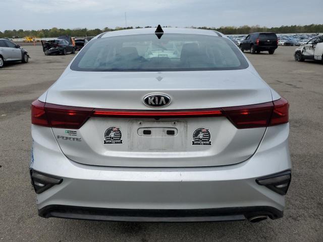  KIA FORTE 2021 Srebrny