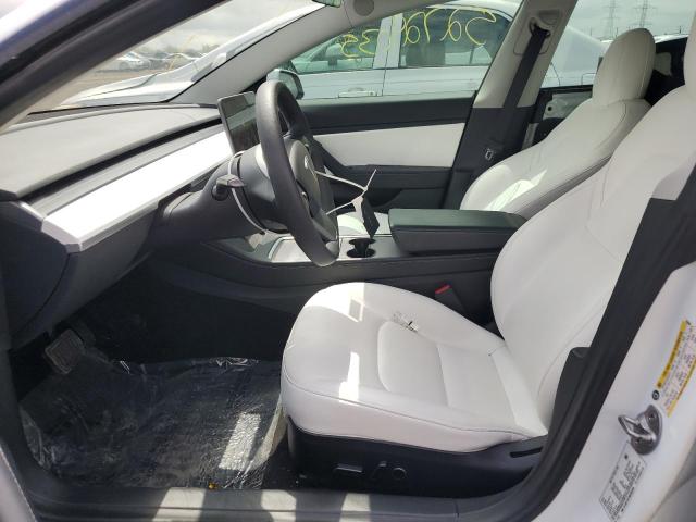 TESLA MODEL 3 2021 Biały