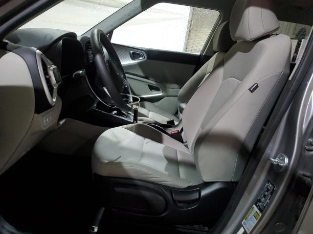  KIA SOUL 2023 Серебристый