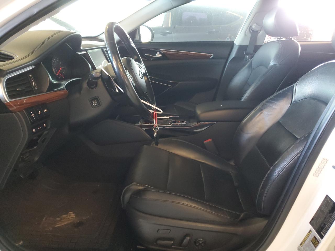 2017 Kia Cadenza Premium VIN: KNALC4J10H5090166 Lot: 57651355
