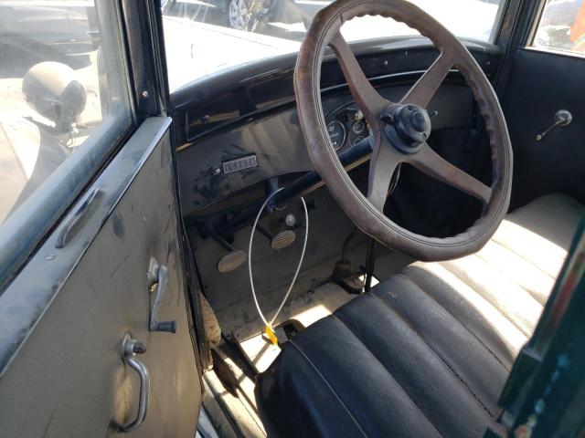 1926 CHRYSLER SEDAN  
