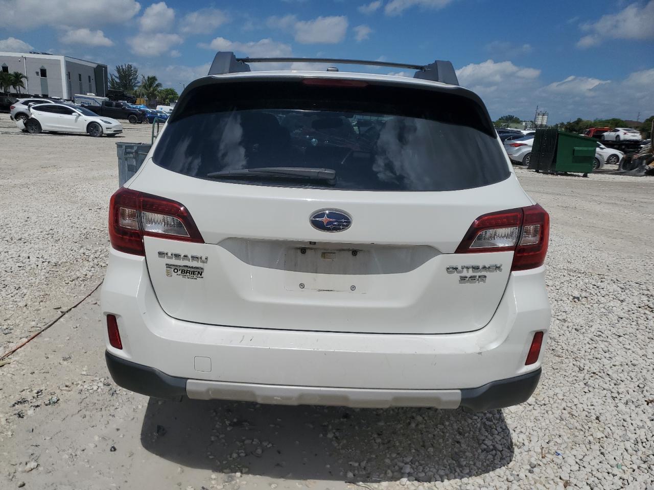 2015 Subaru Outback 3.6R Limited VIN: 4S4BSENC0F3226769 Lot: 56842285
