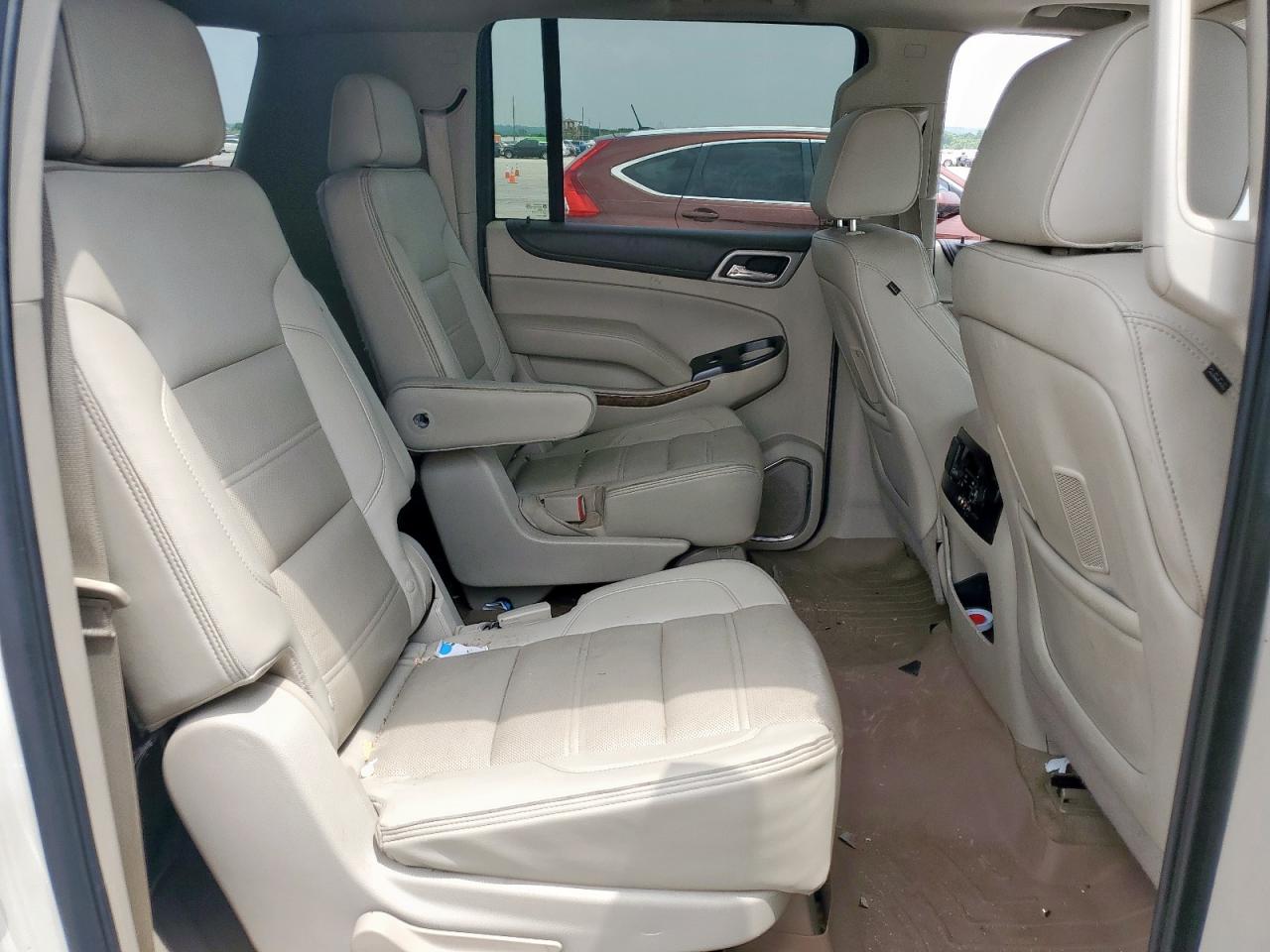 2015 GMC Yukon Xl Denali VIN: 1GKS2JKJ2FR600235 Lot: 57215955