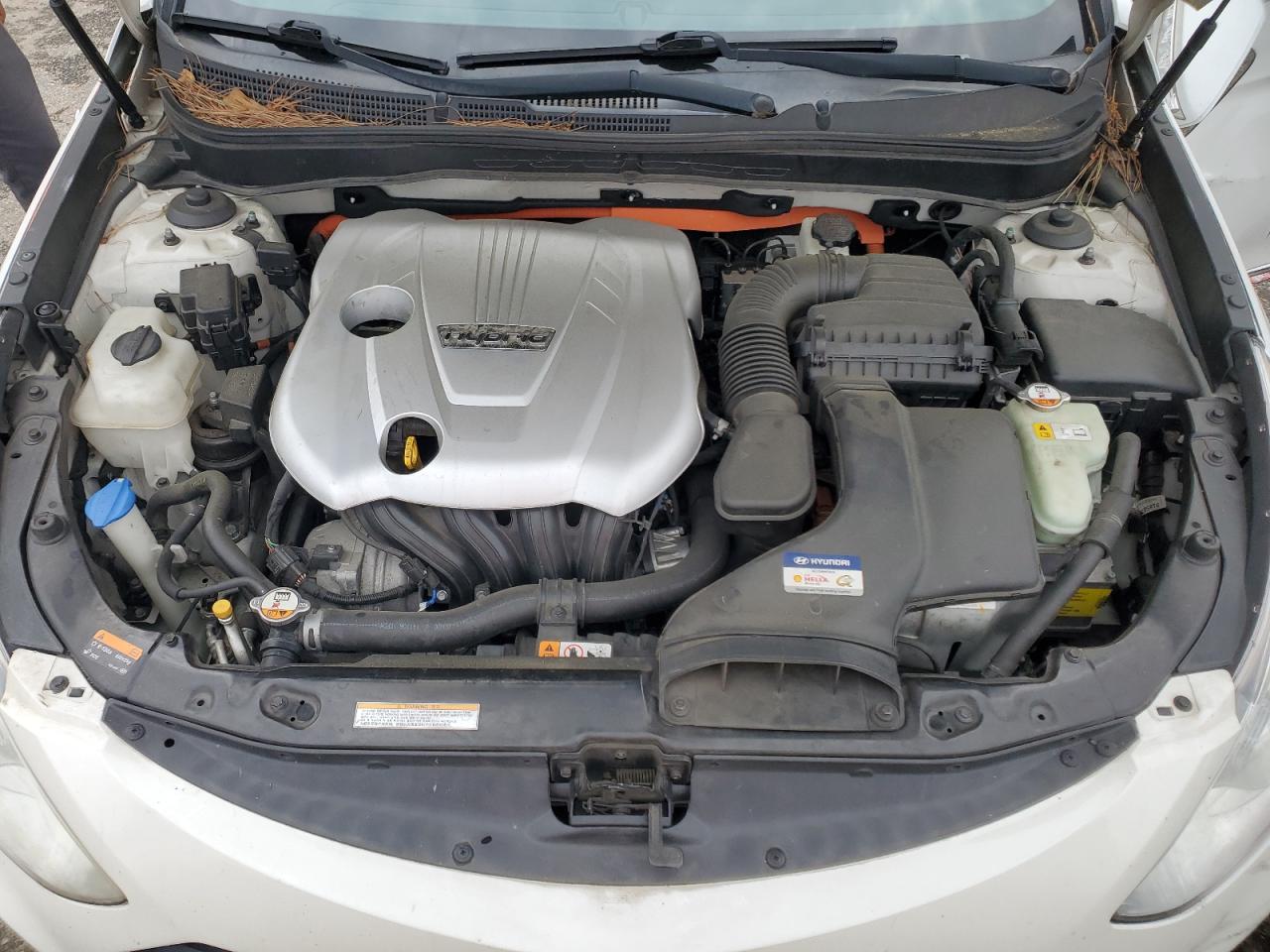 2015 Hyundai Sonata Hybrid VIN: KMHEC4A44FA135423 Lot: 56626725