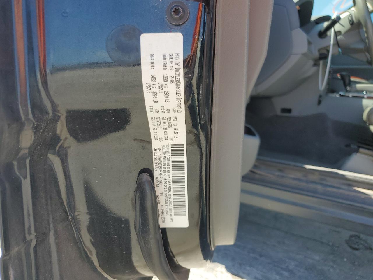 2005 Jeep Grand Cherokee Limited VIN: 1J4HR58235C636147 Lot: 86440805