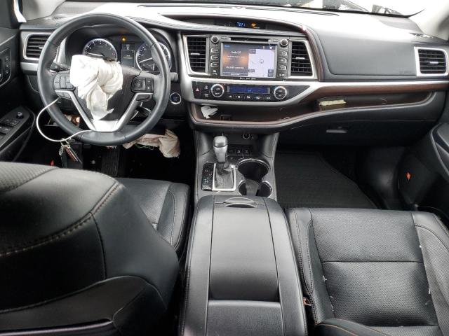 Parquets TOYOTA HIGHLANDER 2016 Silver