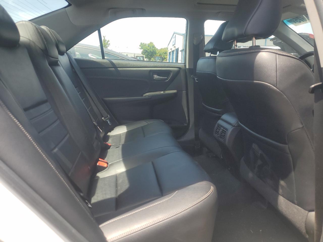 2016 Toyota Camry Le VIN: 4T1BF1FKXGU575016 Lot: 56566875