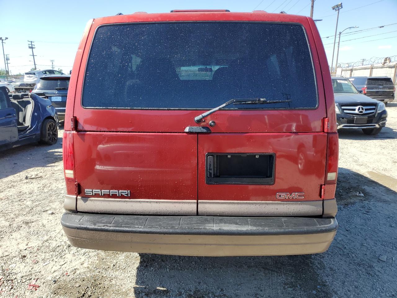 2002 GMC Safari Xt VIN: 1GKDM19X82B504075 Lot: 56371455