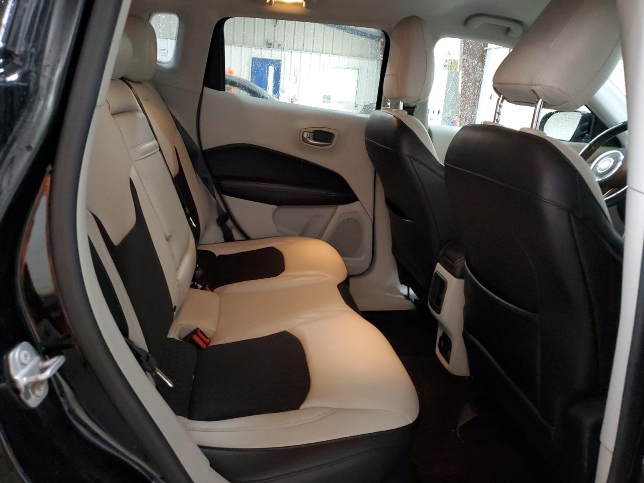 2018 Jeep Compass Latitude VIN: 3C4NJDBB3JT179535 Lot: 55020145