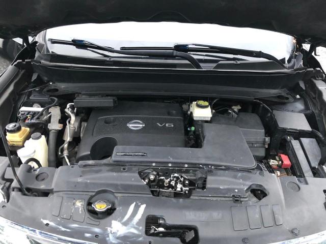 Parquets NISSAN PATHFINDER 2015 Czarny