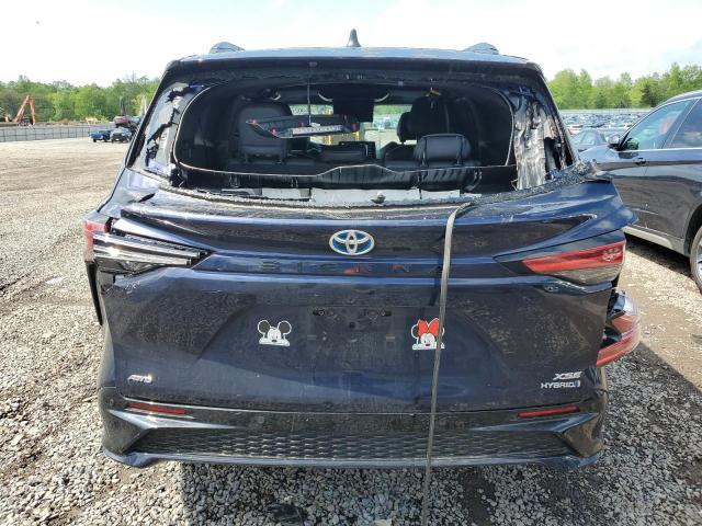  TOYOTA SIENNA 2022 Синий
