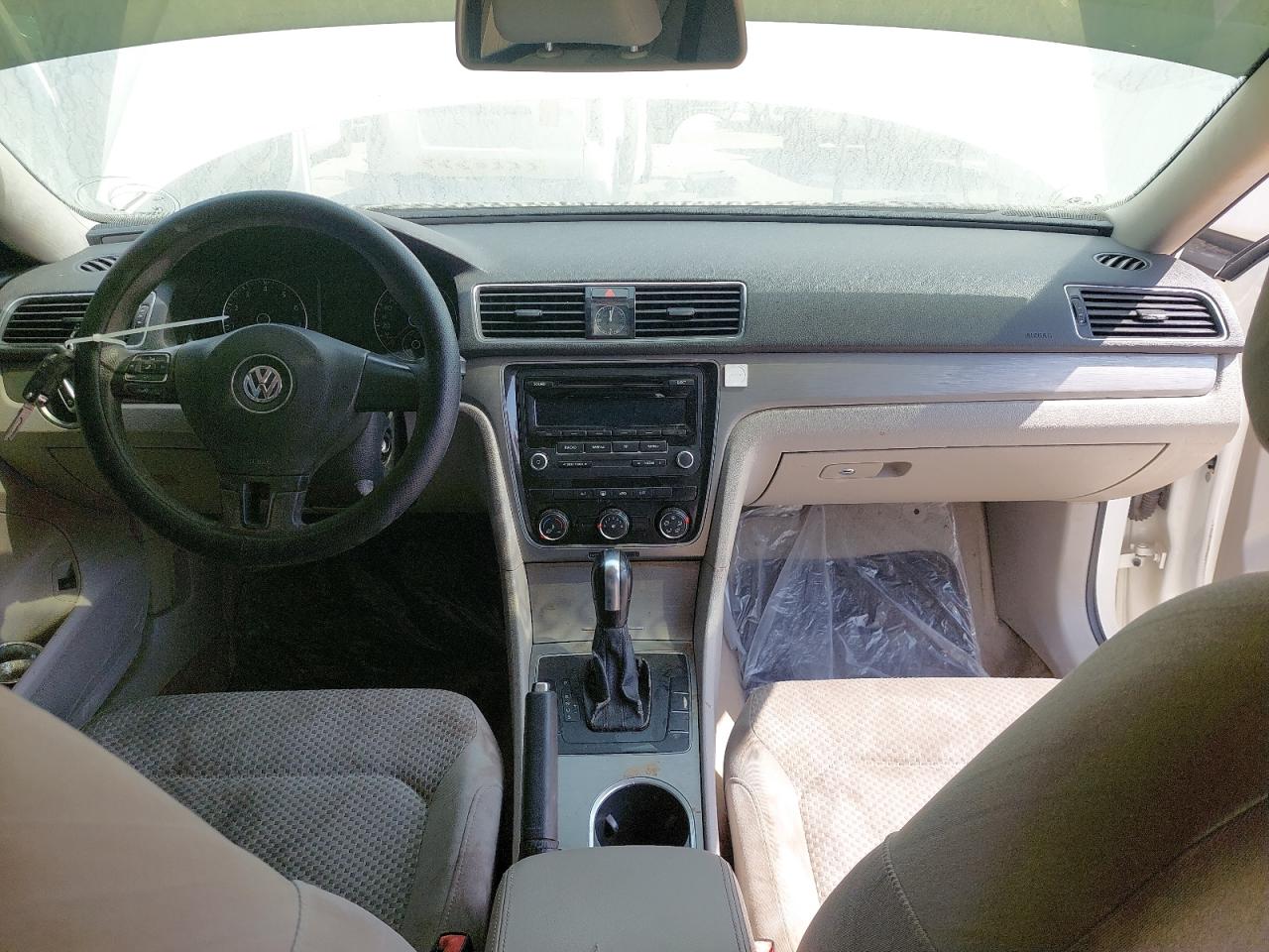 WVWAR7A3XFC000090 - 2015 Volkswagen Passat - #undefined