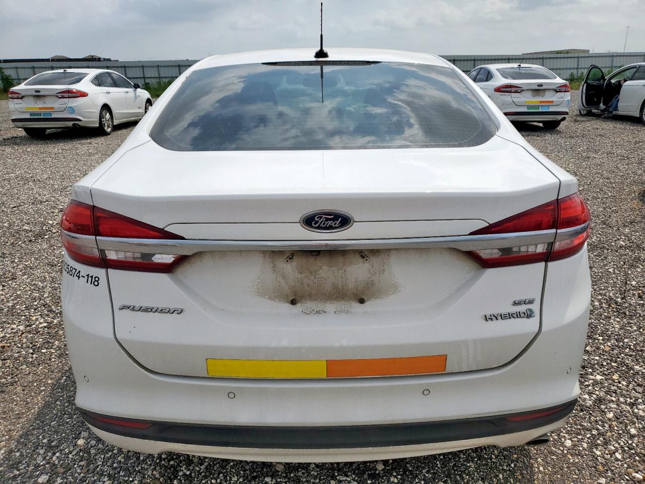 2018 Ford Fusion Se Hybrid VIN: 3FA6P0LU2JR163552 Lot: 54035135