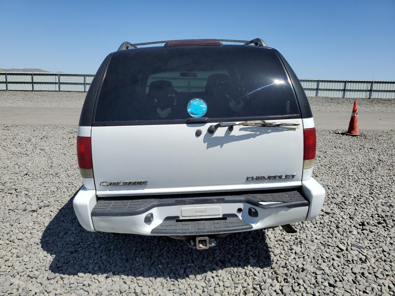 2000 Chevrolet Blazer VIN: 1GNDT13W8YK147172 Lot: 55342445