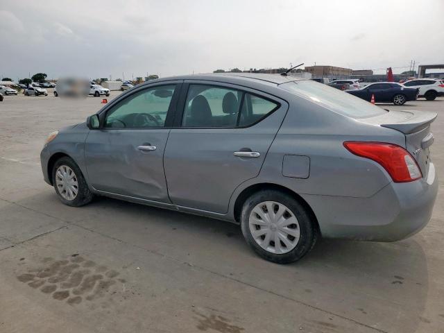  NISSAN VERSA 2013 Сірий