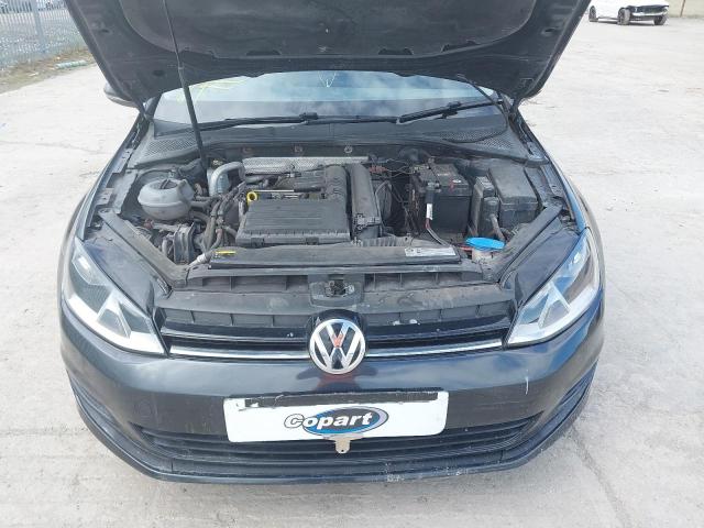 2013 VOLKSWAGEN GOLF S BLU