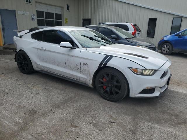  FORD MUSTANG 2015 Biały