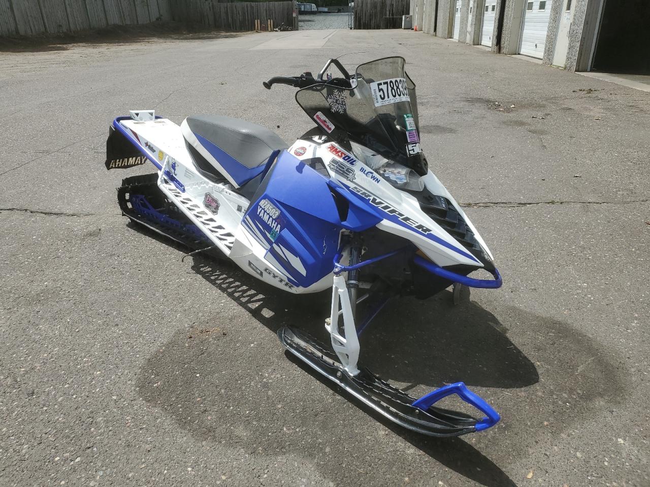 2015 Yamaha Viper for Sale in Ham Lake, MN - Front End