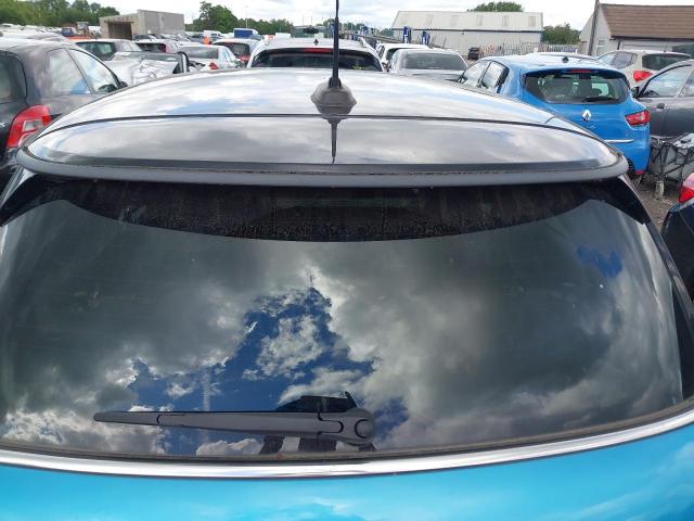2015 MINI COOPER