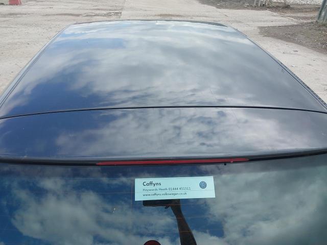 2013 VOLKSWAGEN GOLF S BLU