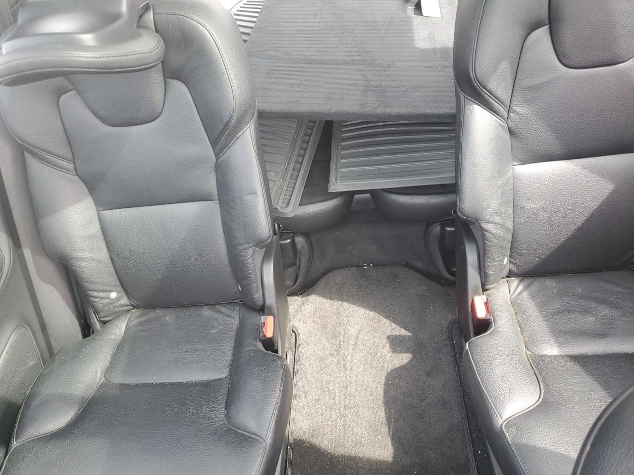 2020 Volvo Xc90 T6 Momentum VIN: YV4A221K6L1557534 Lot: 56225585