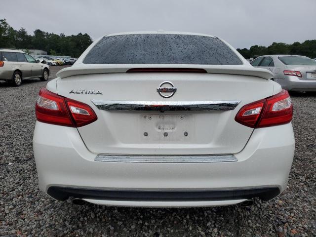  NISSAN ALTIMA 2017 White