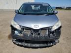 2012 Toyota Sienna  zu verkaufen in Rocky View County, AB - Rear End