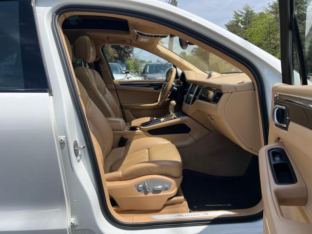 Parquets PORSCHE MACAN 2015 White